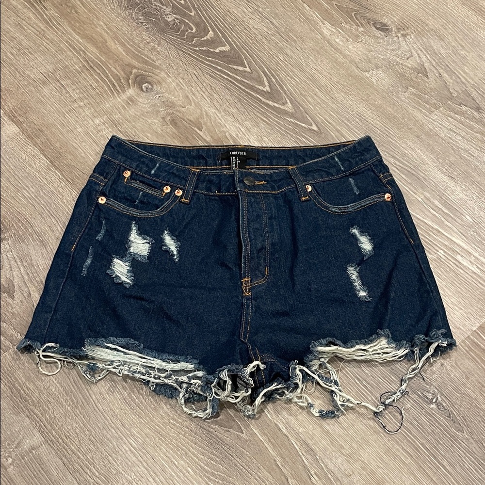NWOT 🏷️ Forever 21 Dark Blue Denim Shorts